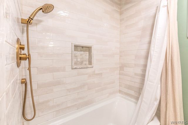 145 Greenleaf Ave, Tonawanda, NY 14150