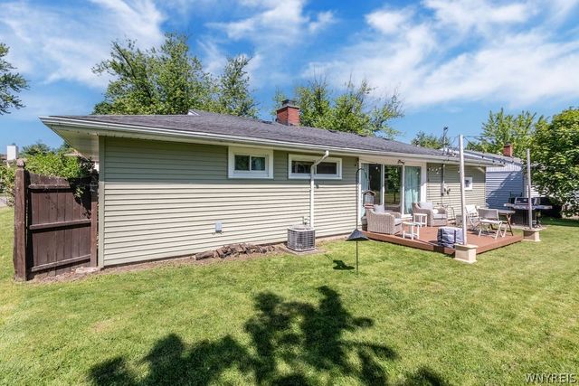 145 Greenleaf Ave, Tonawanda, NY 14150