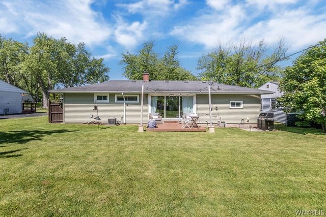 145 Greenleaf Ave, Tonawanda, NY 14150