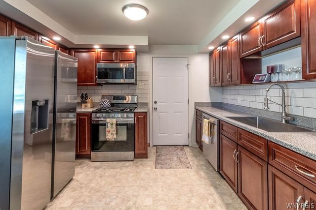 145 Greenleaf Ave, Tonawanda, NY 14150