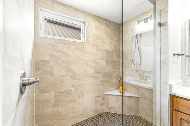 357 Keltic Pines Boulevard, Huntertown, IN 46748