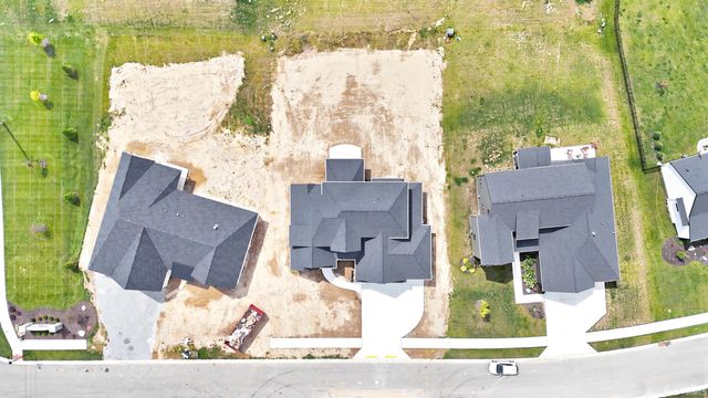 357 Keltic Pines Boulevard, Huntertown, IN 46748