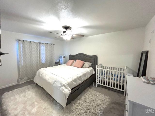 3333 El Encanto Court 22, Bakersfield, CA 93301