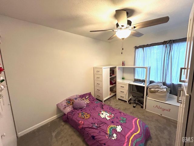 3333 El Encanto Court 22, Bakersfield, CA 93301