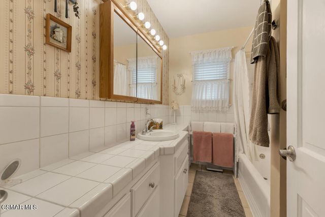 1936 N Rose Street, Burbank, CA 91505