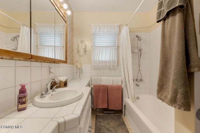 1936 N Rose Street, Burbank, CA 91505