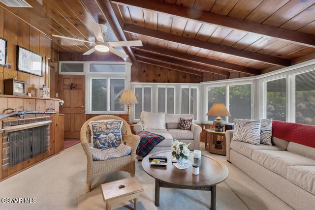 1936 N Rose Street, Burbank, CA 91505