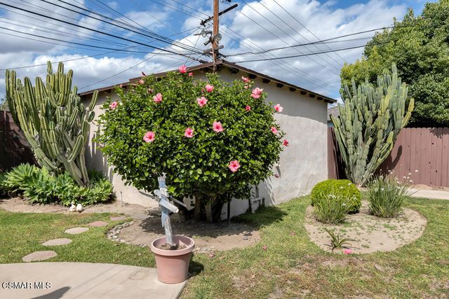 1936 N Rose Street, Burbank, CA 91505