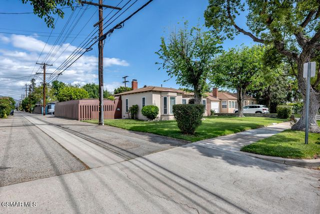 1936 N Rose Street, Burbank, CA 91505