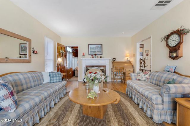 1936 N Rose Street, Burbank, CA 91505