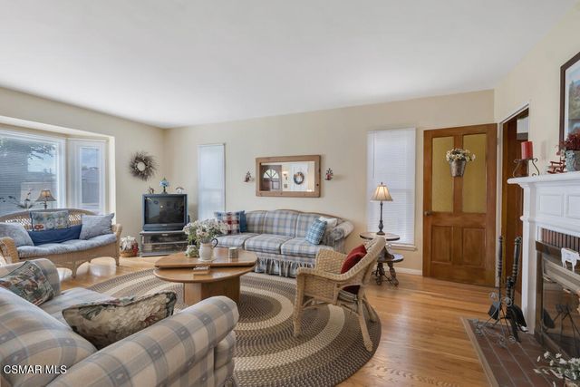 1936 N Rose Street, Burbank, CA 91505