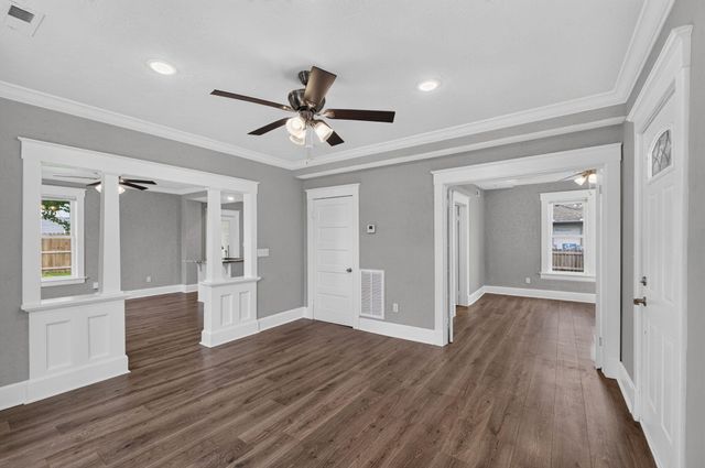 2401 N Boonville Avenue, Springfield, MO 65803
