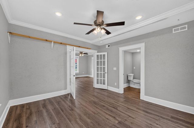2401 N Boonville Avenue, Springfield, MO 65803