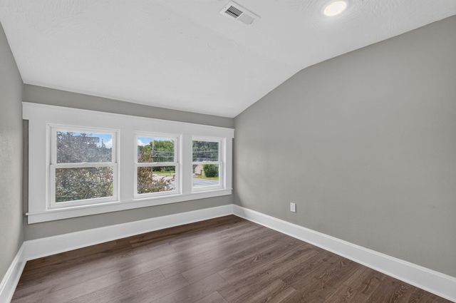 2401 N Boonville Avenue, Springfield, MO 65803