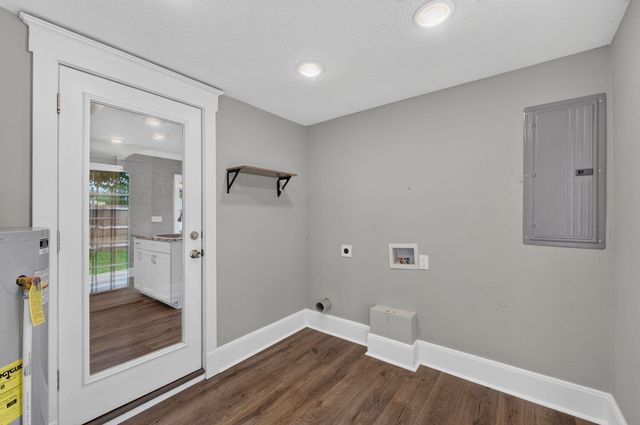 2401 N Boonville Avenue, Springfield, MO 65803