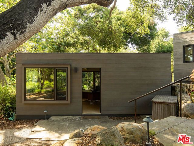 650 San Ysidro Road, Santa Barbara, CA 93108