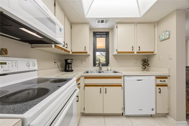 19505 QUESADA AVENUE F202, Port Charlotte, FL 33948