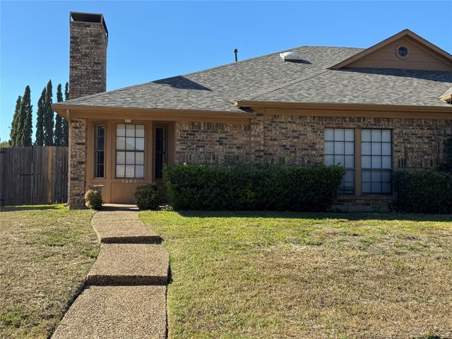 3205 Upshire Court, Plano, TX 75075