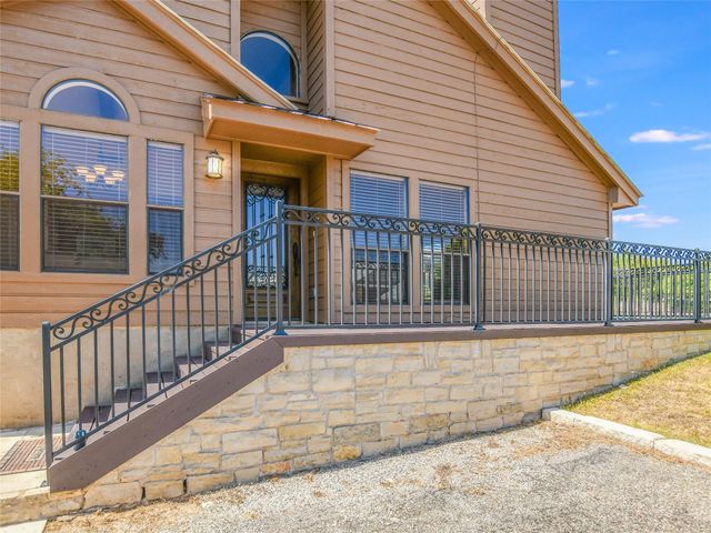 113 Courtside WAY, Spicewood, TX 78669