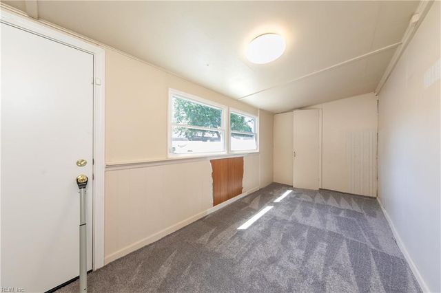 1930 Demetro DR, Hampton, VA 23663