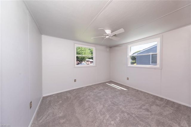 1930 Demetro DR, Hampton, VA 23663