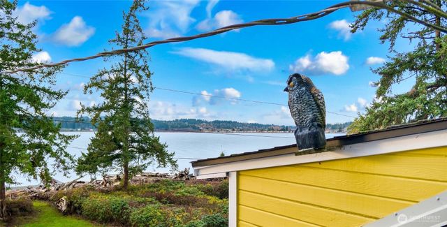 534 Sundin Drive, Camano Island, WA 98282