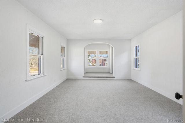 8951 La Salle Boulevard, Detroit, MI 48206