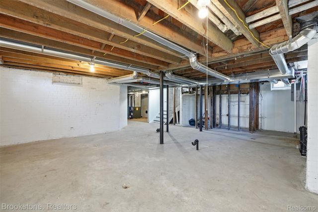 8951 La Salle Boulevard, Detroit, MI 48206