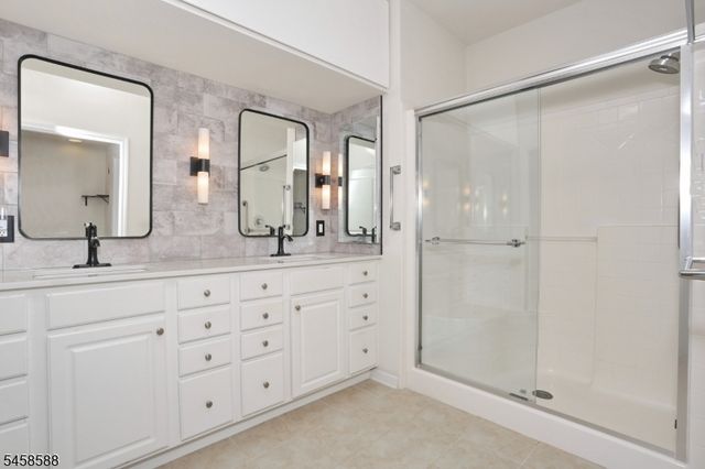 8414 Warrens Way, Wanaque Boro, NJ 07465