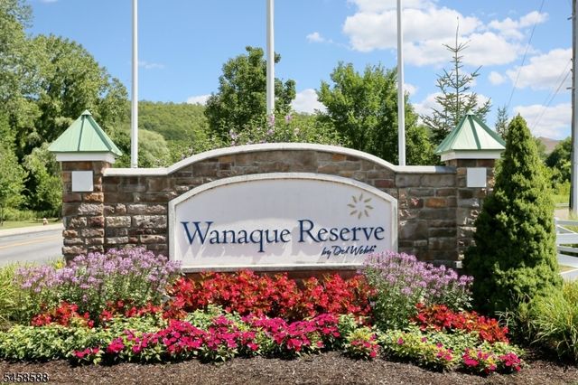 8414 Warrens Way, Wanaque Boro, NJ 07465