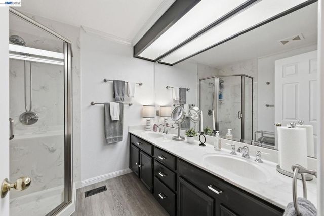 24439 Gina Ct, Hayward, CA 94541