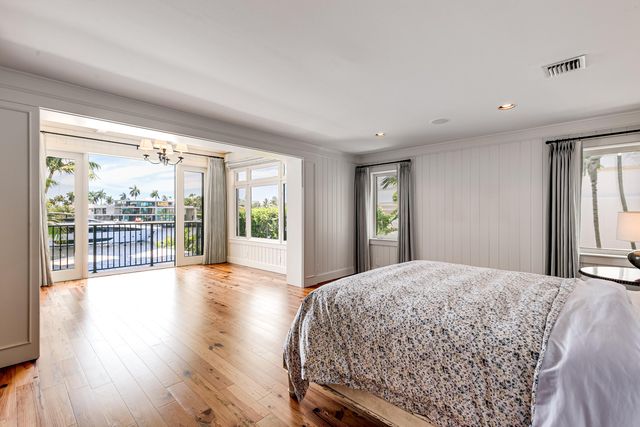 1833 SE 7th Street, Fort Lauderdale, FL 33316