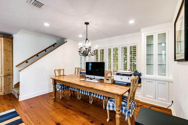 1833 SE 7th Street, Fort Lauderdale, FL 33316