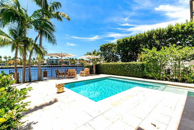 1833 SE 7th Street, Fort Lauderdale, FL 33316