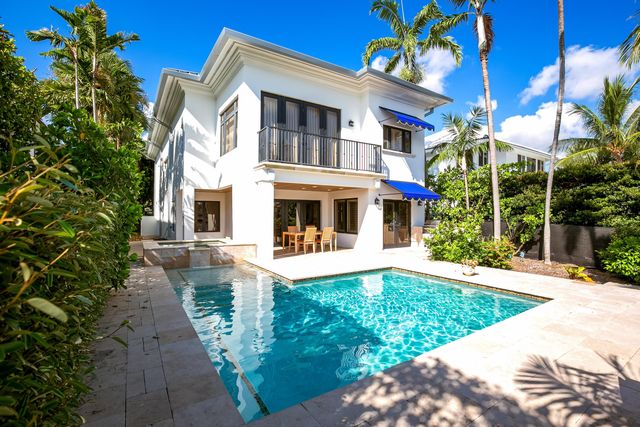 1833 SE 7th Street, Fort Lauderdale, FL 33316