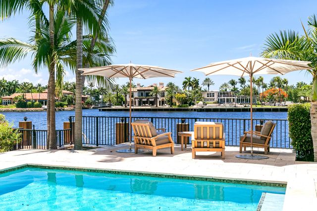 1833 SE 7th Street, Fort Lauderdale, FL 33316