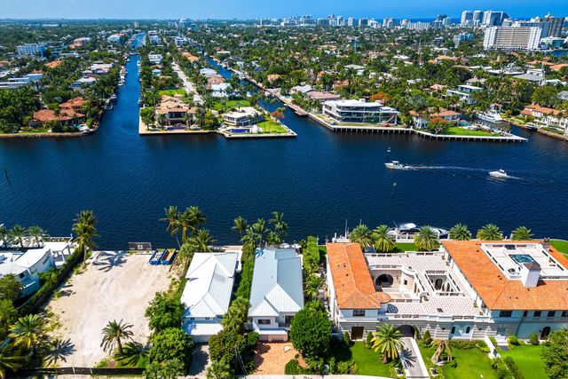 1833 SE 7th Street, Fort Lauderdale, FL 33316