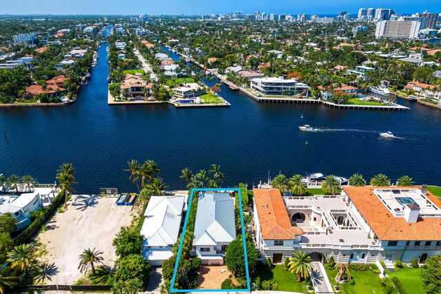 1833 SE 7th Street, Fort Lauderdale, FL 33316