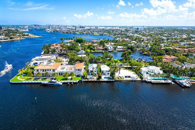 1833 SE 7th Street, Fort Lauderdale, FL 33316