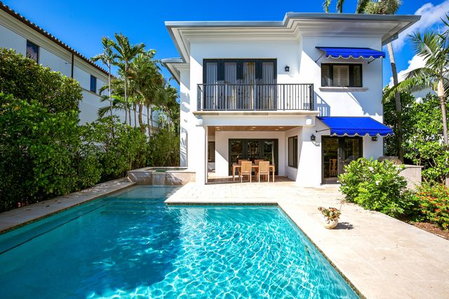 1833 SE 7th Street, Fort Lauderdale, FL 33316