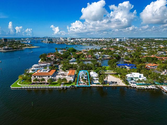 1833 SE 7th Street, Fort Lauderdale, FL 33316