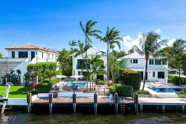 1833 SE 7th Street, Fort Lauderdale, FL 33316