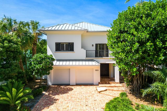 1833 SE 7th Street, Fort Lauderdale, FL 33316