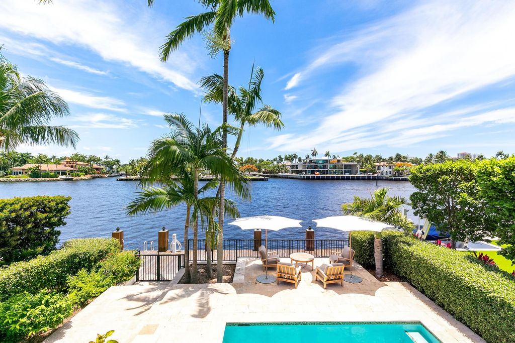 1833 SE 7th Street, Fort Lauderdale, FL 33316