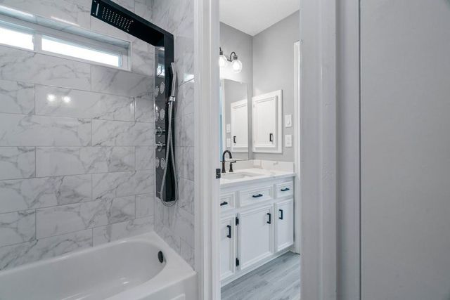 1806 Quiet Country Court, Houston, TX 77345