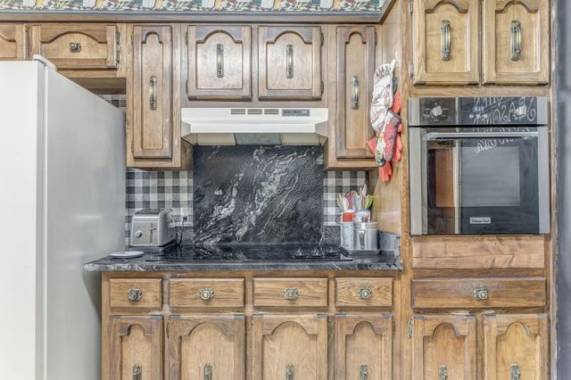 1929 Sourwood Drive, Dalton, GA 30720