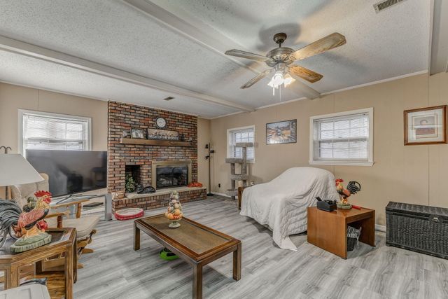 1929 Sourwood Drive, Dalton, GA 30720