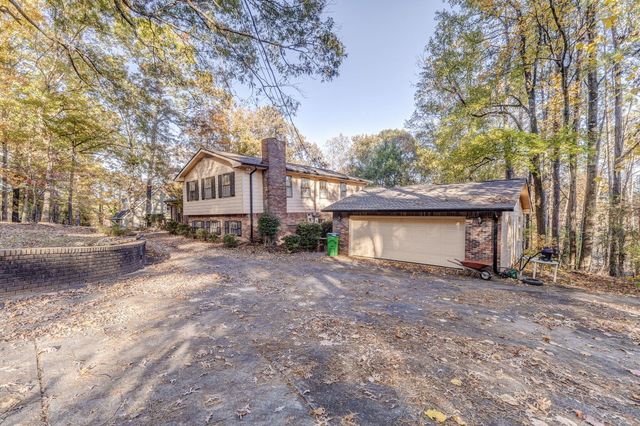 1929 Sourwood Drive, Dalton, GA 30720
