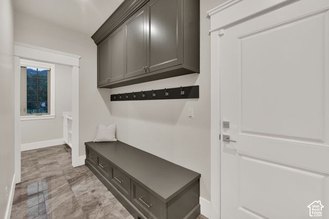 983 E SOUTHFORK DR, Draper, UT 84020