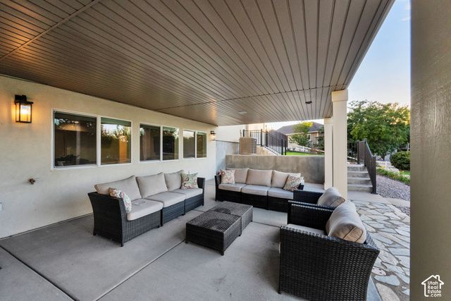 983 E SOUTHFORK DR, Draper, UT 84020